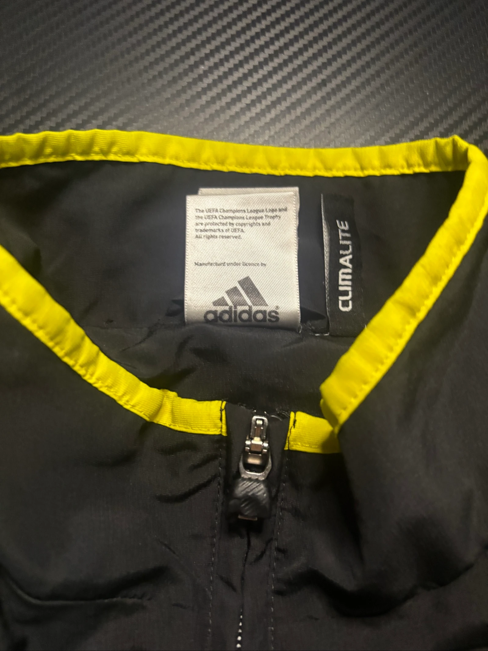 Veste Chelsea FC preta e amarela 🖤💛 – photo 4